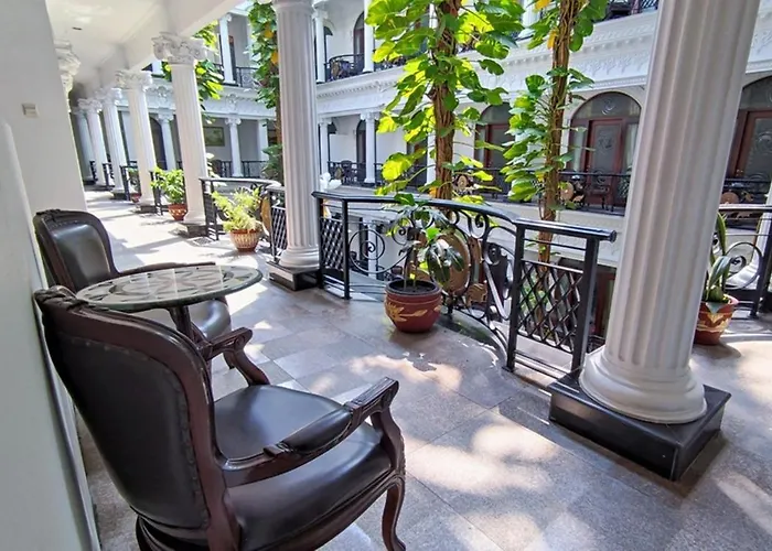 The Grand Palace Hotel Malang