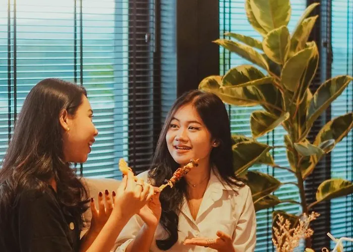 Ascent Hotel & Cafe Malang